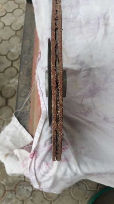 Disc ambreiaj 445
150lei
Disc ambreiaj Tract