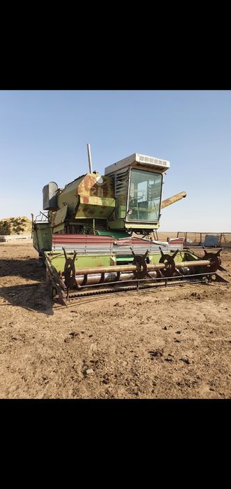 Комбайн сатылады