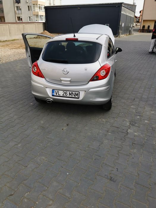 Opel CORSA D Facelift