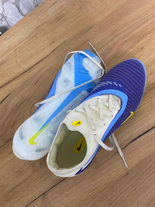 Модель бутс:Nike phantom 6, размер 41