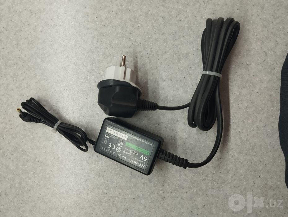 Оригинальный блок питания для PSP GO