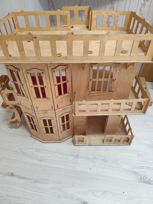 Кукольный домик для кукол