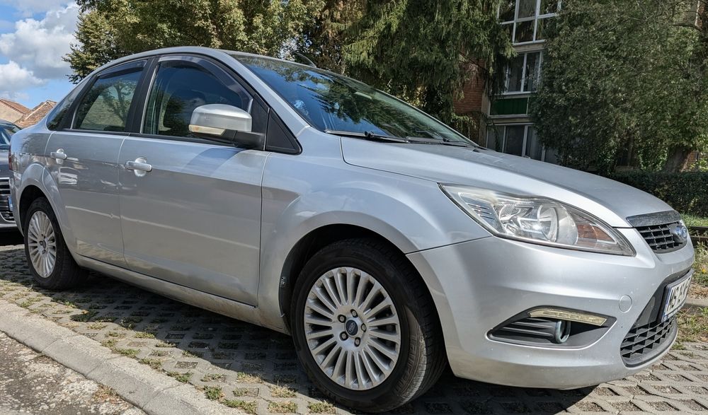 Focus -  Benzină - Sedan