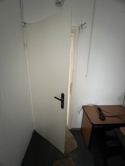 Интериорни врати