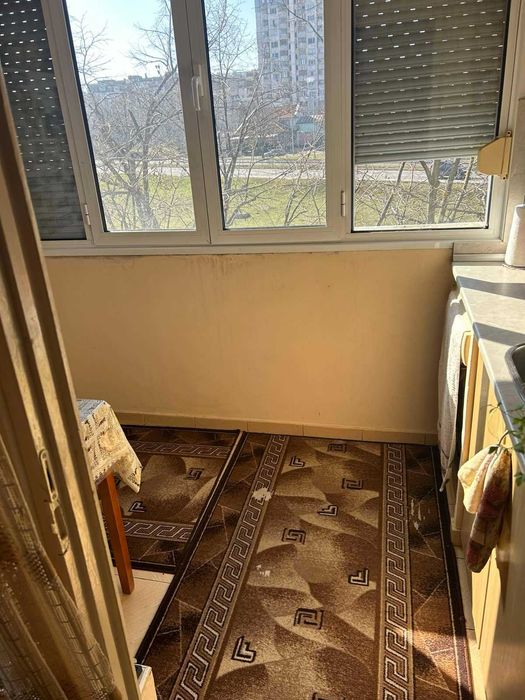 Продава се Двустаен апартамент в Русе, Център - 58 кв.м за 970 €/кв.м - Снимка #5