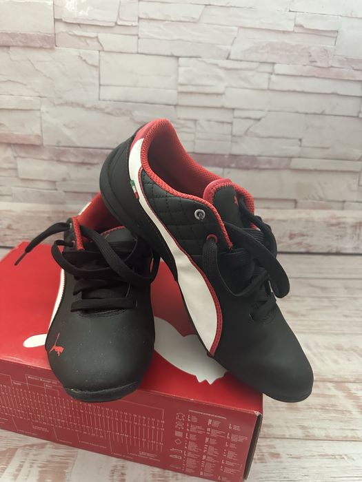 Кроссовки Puma Ferrary