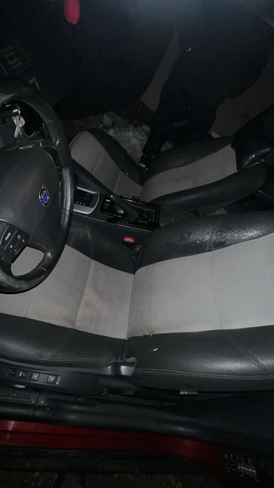 Volvo c30 2.4d 2008 sau dezmembrez la cerere cat mai mare !!!!!