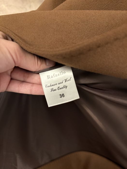 Продаётся пальто