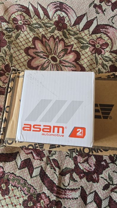 Амортизатор Рено Сандеро Степвей 1