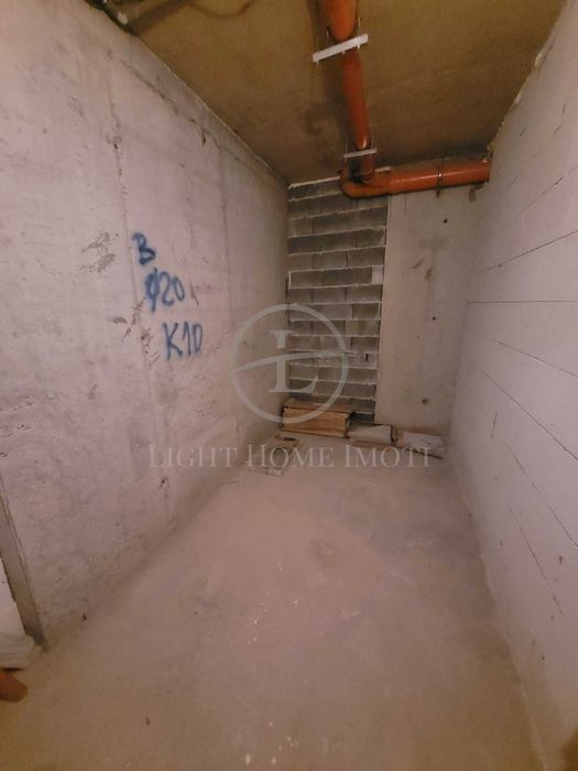 Продава се Тристаен апартамент в Пловдив, Остромила - 124 кв.м за 823 €/кв.м - Снимка #14