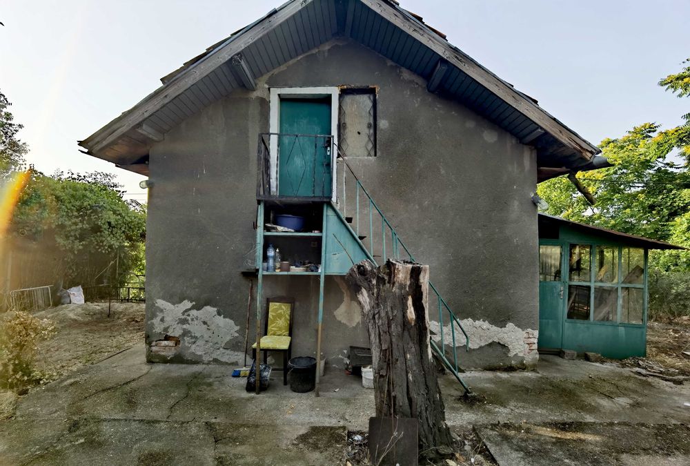 Вила за продажба