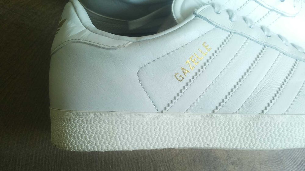 Adidas GAZELLE Leather Womens Shoes Размер EUR 36 2/3 дамски маратонки естествена кожа 414-14-S