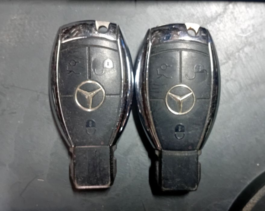 Смарт ключ Mercedes-Benz