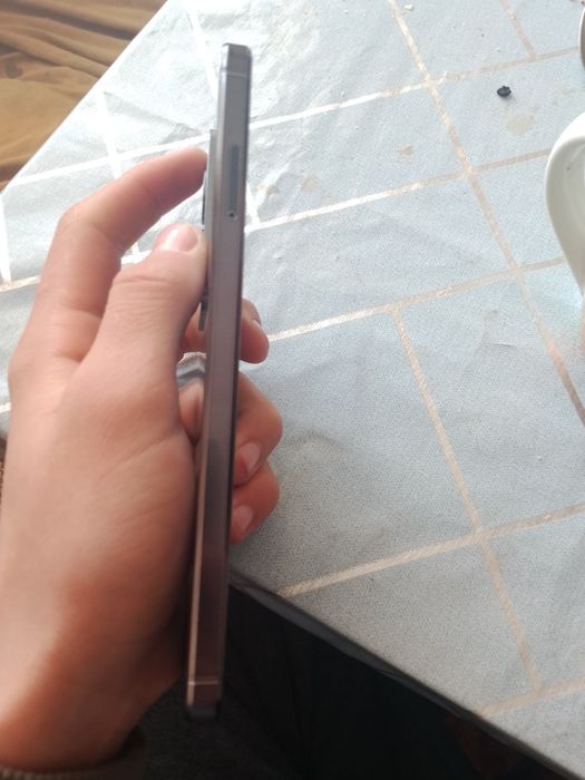 Продам телефон ZSR A79 5G