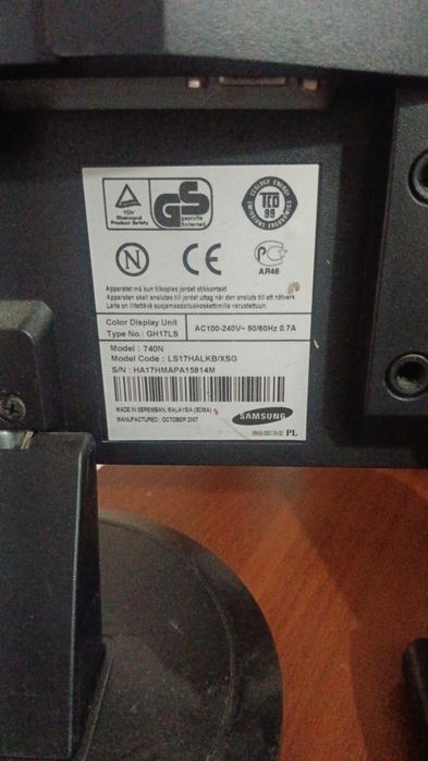 Продам мониторы от компьютера по 6000 тысяч