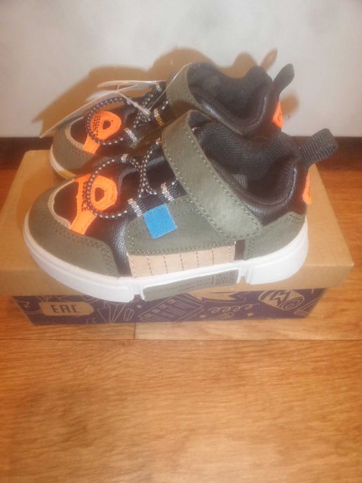 Новые детские кроссовки 22 р.