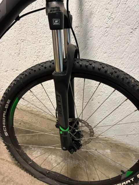 Bicicleta CUBE-Levelnine (CMPT - AIM PRO)