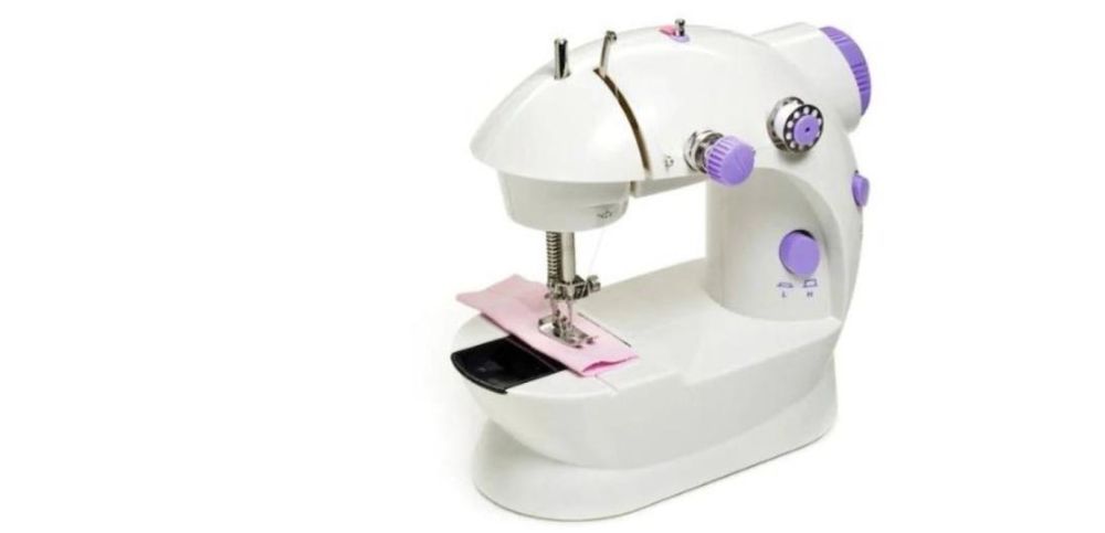 Masina de cusut electrica mini