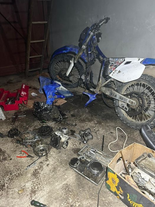Dezmembrez Yamaha yzf 450 fara defecte toate piesele funcționale
