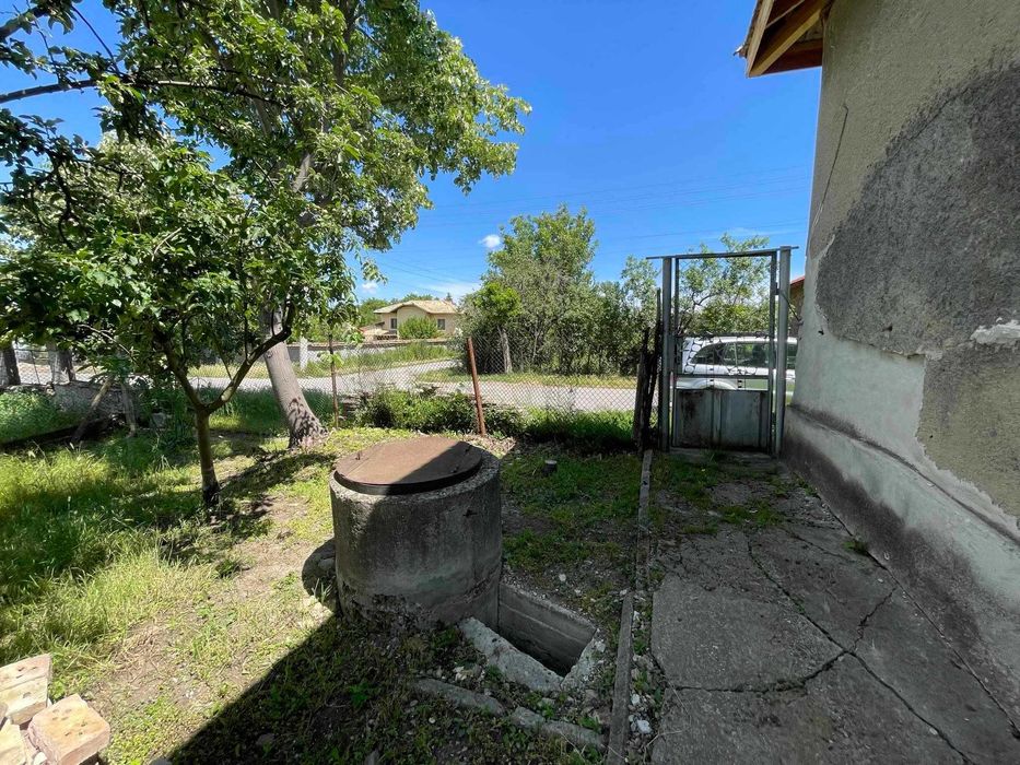 Продава се Къща в с. Васил Левски, Област Търговище - 150 кв.м за 340 €/кв.м - Снимка #12