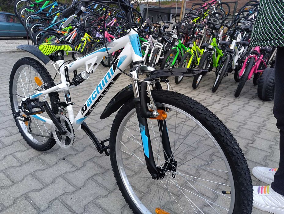 SPRINT Велосипед 24" Bachini Speed FSP бял