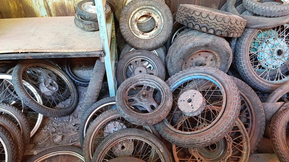 Моторезина, колеса