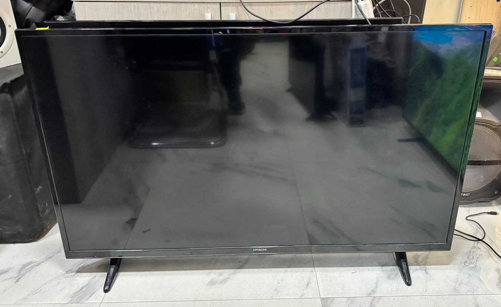 Телевизор Hitachi 50HK5000 50" 4K Smart TV