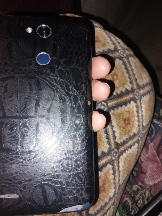 Lg x5 sotiladi srojni 300 ming sõm kami bor kelishamiz