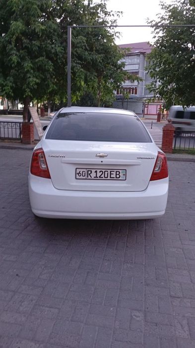 Шевролет Ласетти