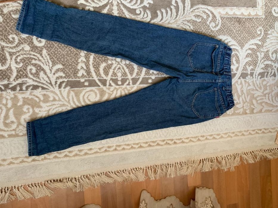 Продам брюки джинсовые