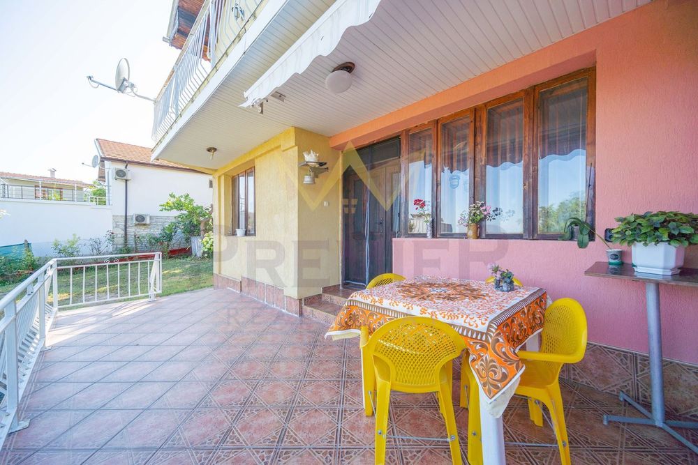 Къща в Добрич, област-гр.Балчик площ 152 цена 159000