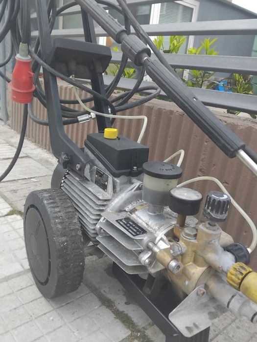 Водоструйка Karcher hd890 380V180bara15л/мин Керамика