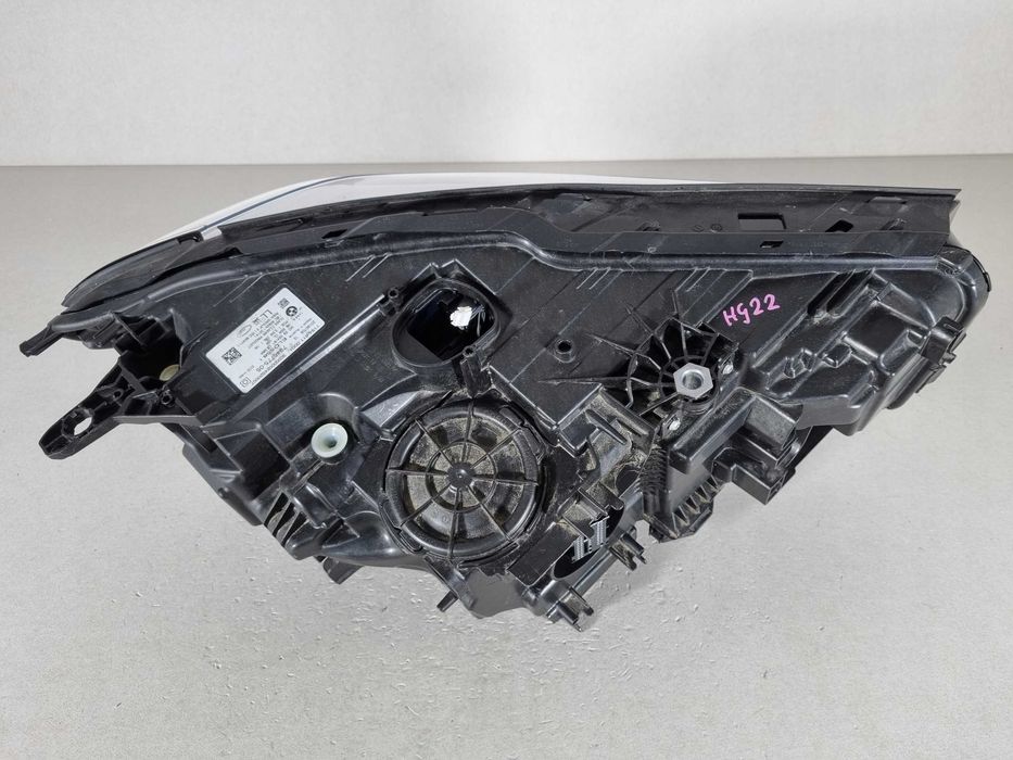 Bmw 7 G11 facelift lift capota aripa stanga dreapta aripi far laser