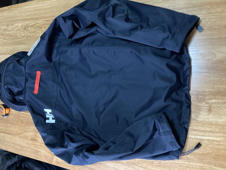 Мъжка оригинална ветровка Helly Hansen
