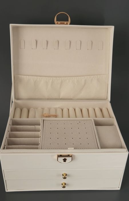 Продам шкатулку-комод