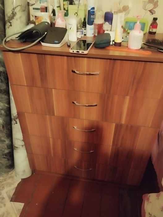 Срочно продам комод