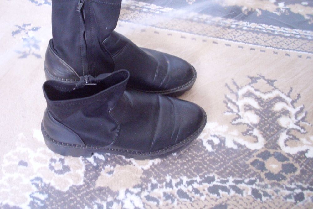cisme piele negra sau maron
