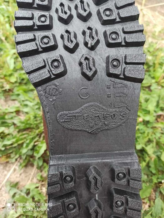 Български ловно туристически кецове. Изключително здрави !