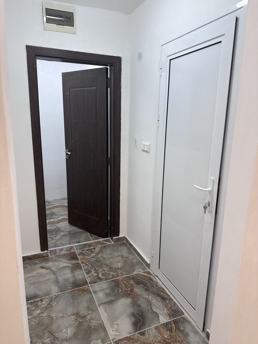 Дава се под наем Офис в София, Кръстова вада - 35 кв.м за 598.23 € - Снимка #7