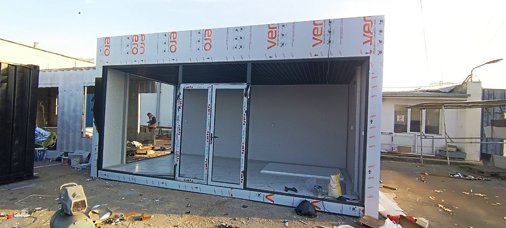 Контейнеры под магазин