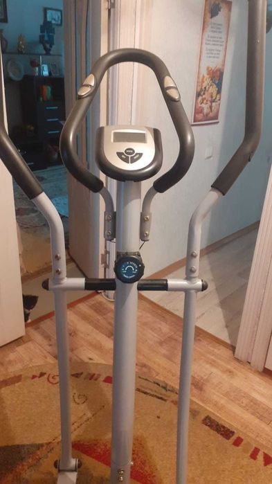 Велотренажер.семь скоростей