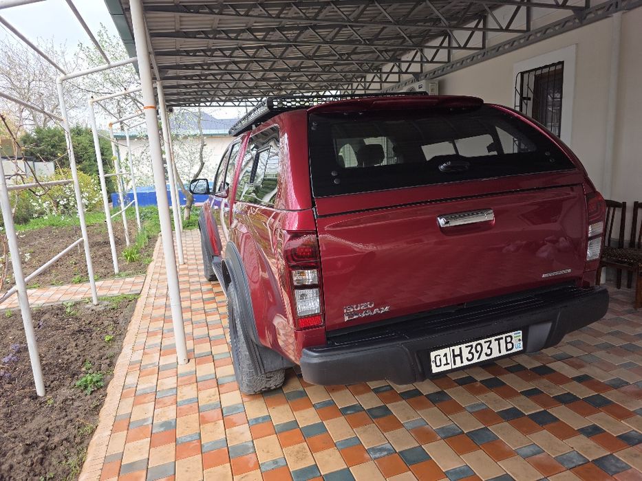 Продам свой пикап Isuzu D-Max Irbis 2021 г.в., пробег 57000