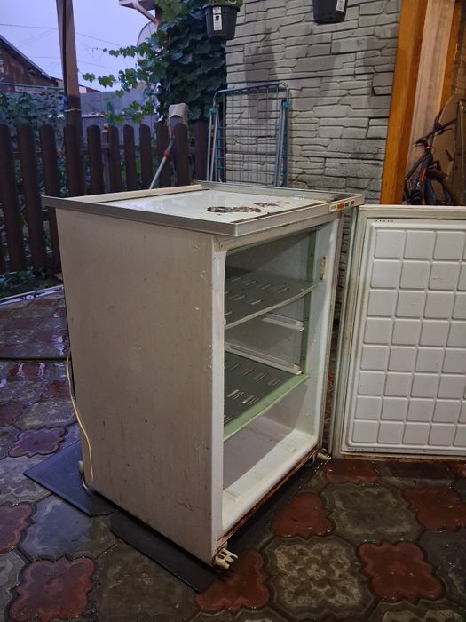 Продам морозилку