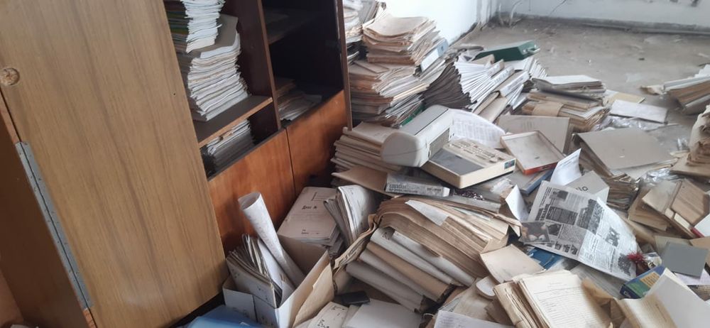 Прием макулатуру . белая бумага