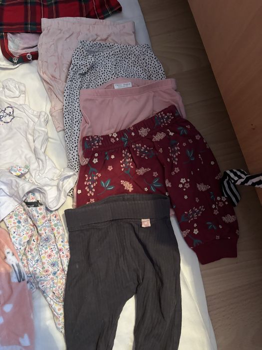 Lot complet haine nou nascut fetita aproape gratis/donez multe body salopete combinezoane pantaloni H&M Next C&A Zara