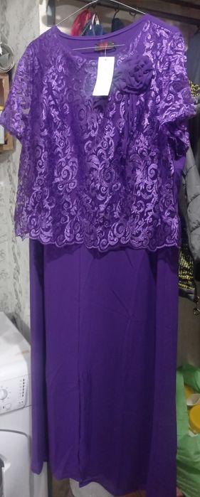 Женское платье новое