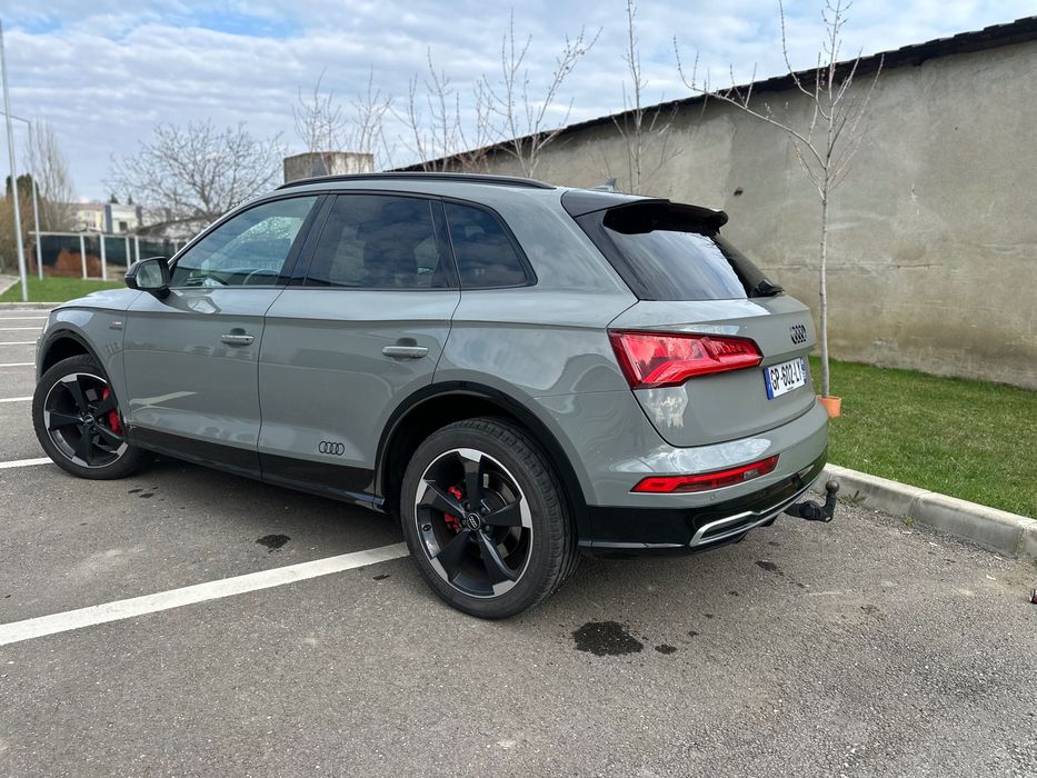 Audi Q5 S_Line 2020 24900€