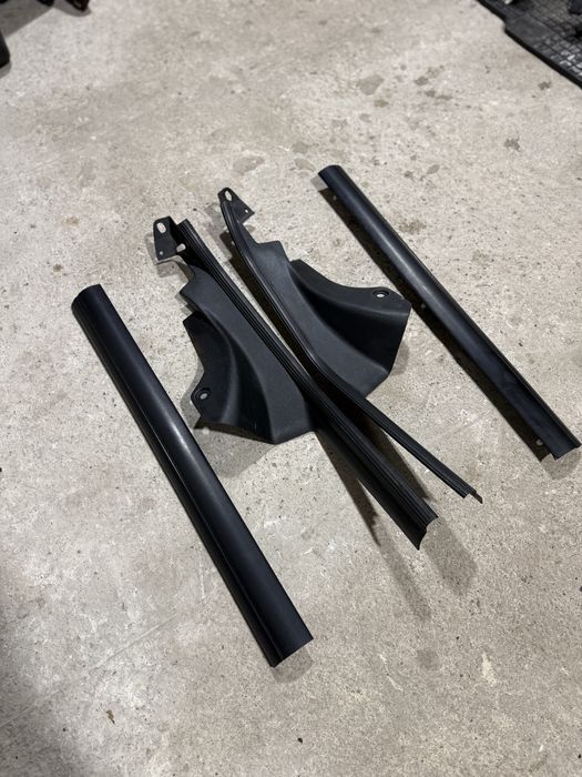 Накладки (Порожки) на BMW e36