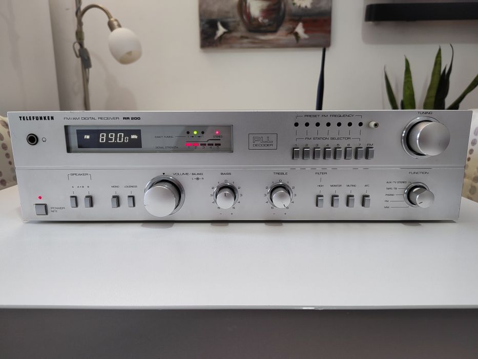 Amplituner Telefunken RR 200 HI FI