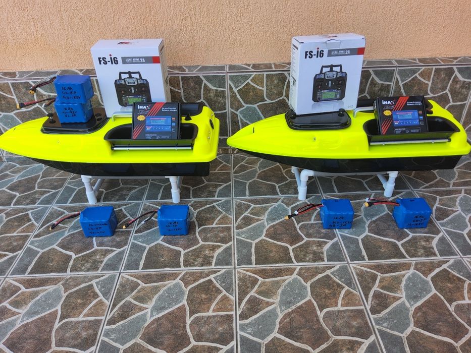 NAVOMODEL DE VITEZA / Barcuta de pescuit, 4s, motor brushless